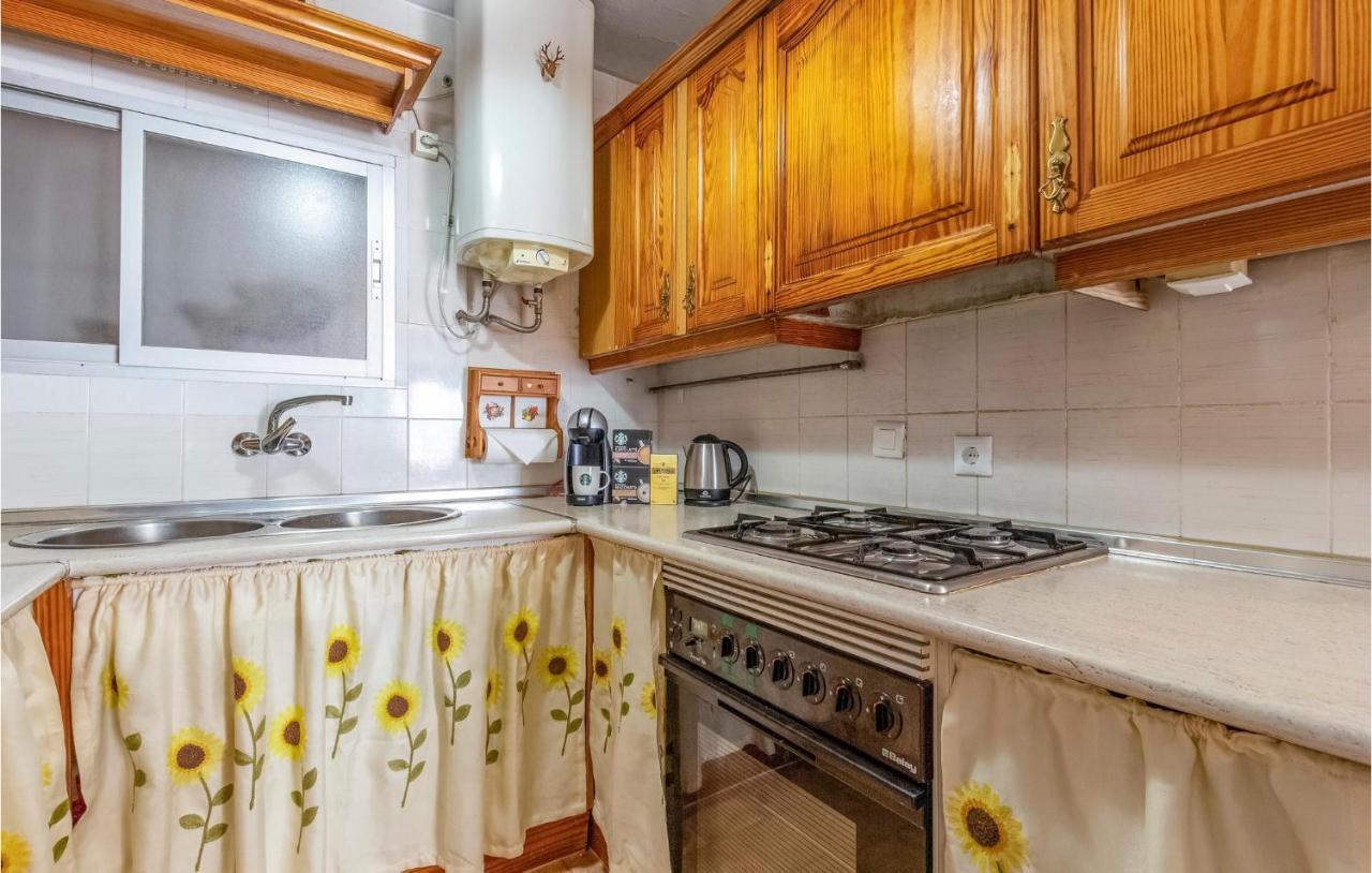 Cozy Apartment In Benalmadena With House Sea View Exteriör bild