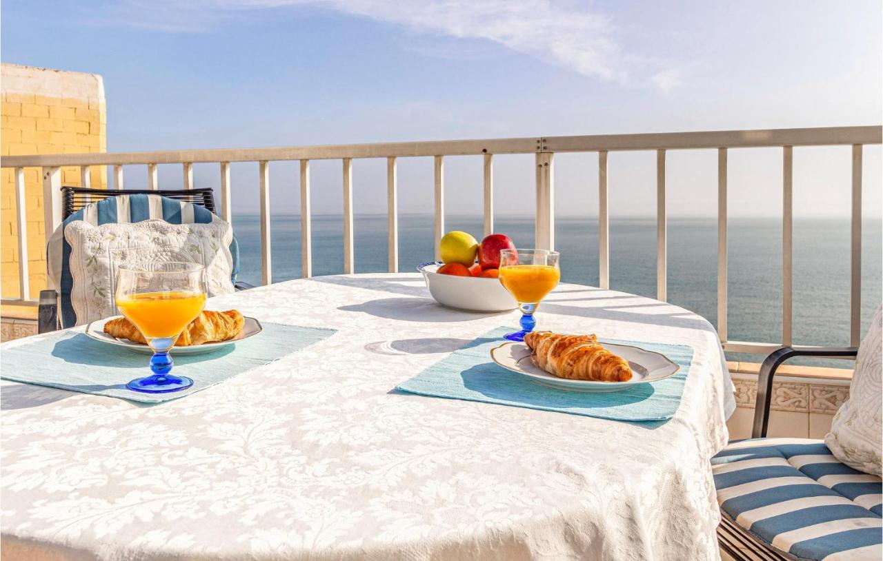 Cozy Apartment In Benalmadena With House Sea View Exteriör bild